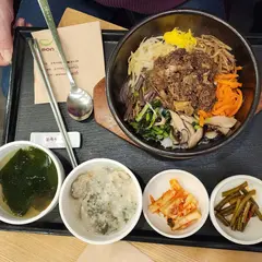 Bonjuk Bibimbap Cafe Gangnam