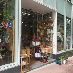ROZEST プラチナ通り店