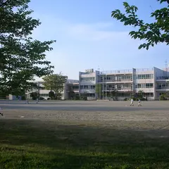 大和町立吉岡小学校