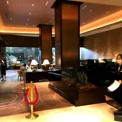 シャルール ホテルメトロポリタン仙台 ロビーラウンジ