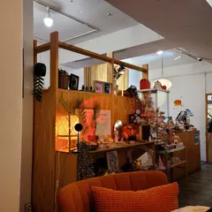 Ugly Bakery
