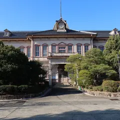 岡山県立津山中学校・高等学校
