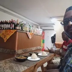 Chez la blanche (Au placali climatisé)