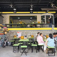 Bánh Ướt Lòng Gà Thảo