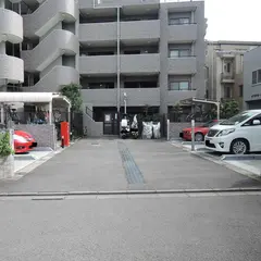 ライオンズシティ武蔵小杉 月極駐車場