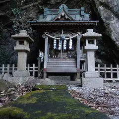 厳島神社(小浦の弁財天)