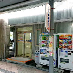 駅レンタカー 小松営業所