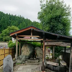 小野川温泉 飲泉と足湯