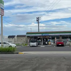 ファミリーマート 一宮ゆぎおろし店