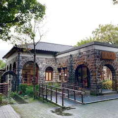 The Grass Mountain Chateau