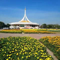 ラーマ9世公園