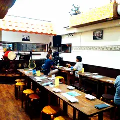 島唄ライブ居食屋・和おん
