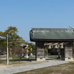 日御𥔎神社