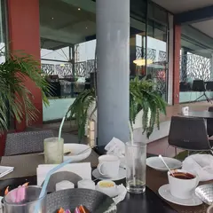 Nougatine Patisserie Fine, V.G.E