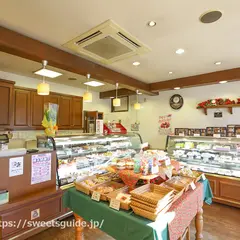 シャン ド マルス ヤマギシ（Champ de Mars ヤマギシ）