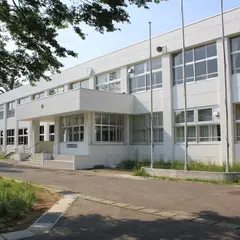 青森市小牧野遺跡保護センター 「縄文の学び舎・小牧野館」