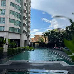 Anantara Sathorn Bangkok Hotel