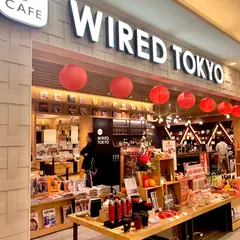 TSUTAYA BOOKSTORE 信義店