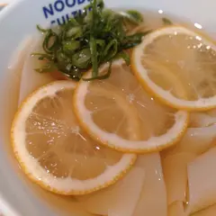立喰 ズズズ