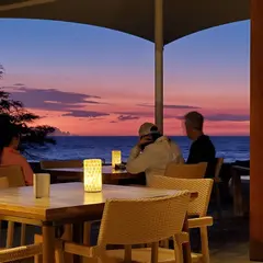 Naupaka Beach Grill