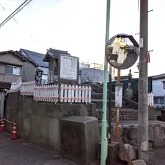 塚口城跡