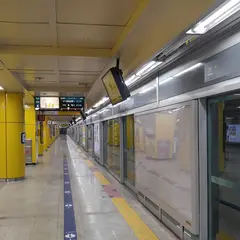 東廟前駅（６号線）