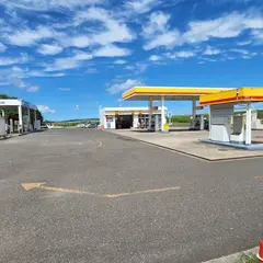 昭和シェル石油 セルフ女満別空港SS / マルカ樫原商店