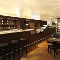 カフェ・ルイトポルト