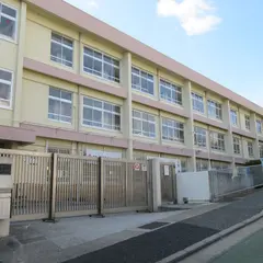 神戸市立多聞台小学校