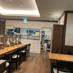 みな麺 なんばウォーク店