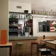 La Mona Bar