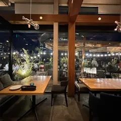 Restaurant & CAFÉ MOULiN（レストラン＆カフェ ムーラン）