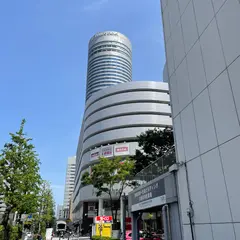 新横浜プリンスペペ バイク駐輪場