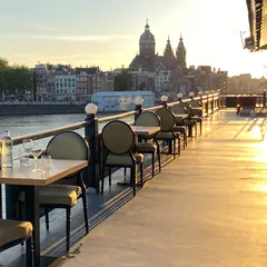 Sea Palace Restaurant