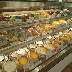 カラベル 岡崎南店