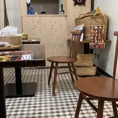 タマニカレー 佐良浜店