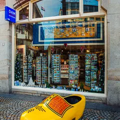 Dam Square Souvenirs