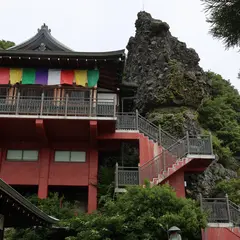 西の滝龍水寺