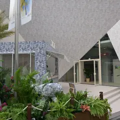 BANK GALLARY