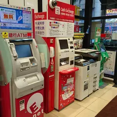 沖縄銀行 ファミリーマート国際通り入口店