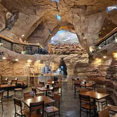 Canyonlands Restaurant at Bearizona