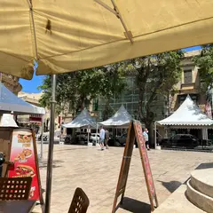 Red Cafe