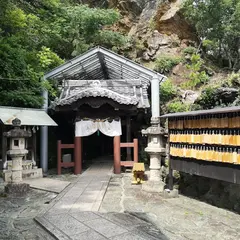 鹽竈神社