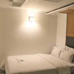 MUST STAY HOTEL (HAN RIVER)