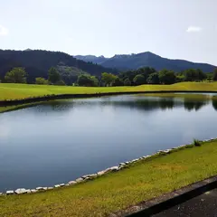ゴルフ倶楽部ゴールデンウッド