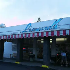 Leonard's Malasadamobile Wagon