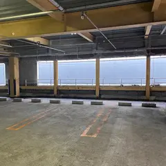 ベガスパーキング駐車場