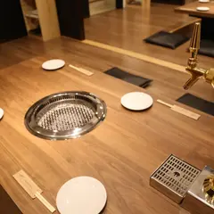 焼肉モンタナ