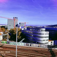 スイス スター タワー