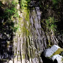 石神の滝
